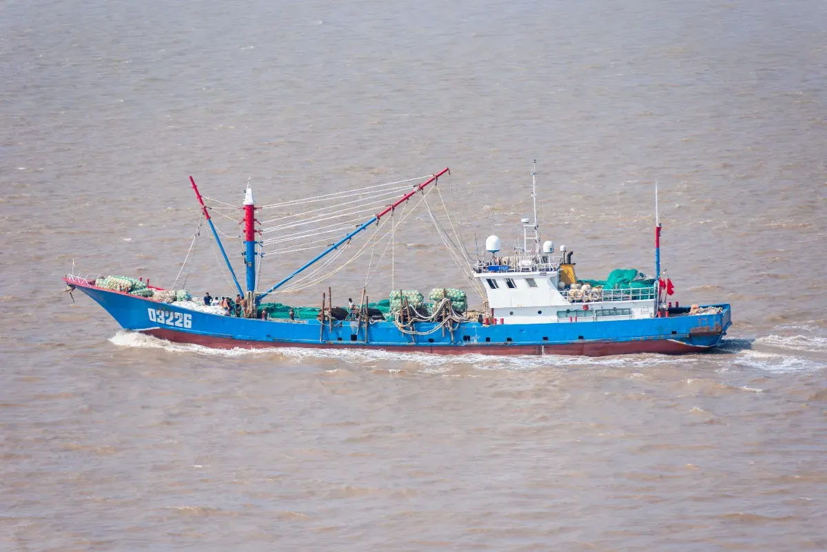 Le Japon intercepte un navire de pêche chinois dans sa zone économique au cœur du conflit avec Pékin