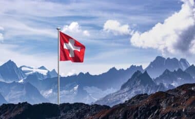 suisse-refuse-durcir-neutralite-rejet-massif-70-1