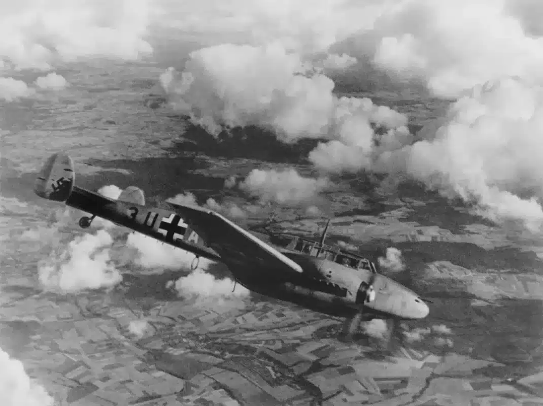 C'est confirmé : les Soviétiques ont abattu un avion-espion américain alors qu'il survolait l'Oural