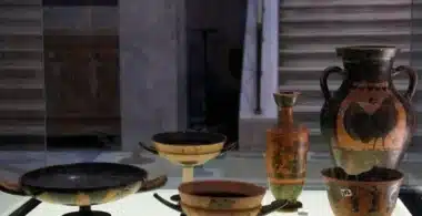 Israël restitue des artefacts grecs dérobés, Athènes renforce sa campagne pour les Marbres d'Elgin