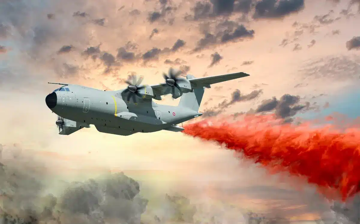 La France va transformer ses avions militaires A400M en bombardiers d'eau : les pompiers n'osaient plus y croire depuis 15 ans