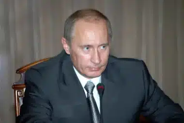 « Nous ne renoncerons pas au Donbas » : Poutine s'adresse directement à deux voisins de l'OTAN, les diplomates réagissent