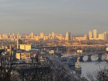 ukraine-pont-kiev-endommage-deux-drones-russes