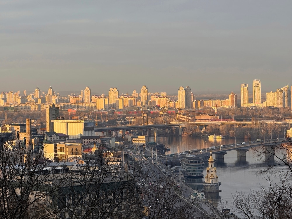 ukraine-pont-kiev-endommage-deux-drones-russes